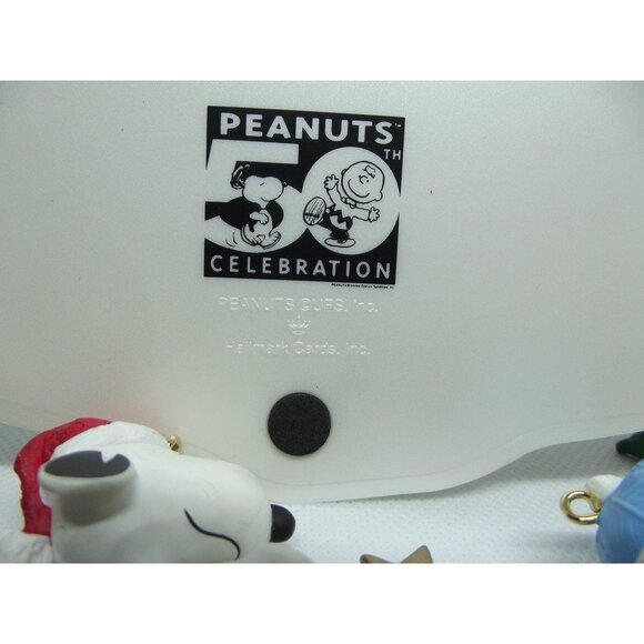 Hallmark Ornament Set (lot of 5) Keepsake Peanuts 50th Anniv A Snoopy Christmas - Picture 7 of 13